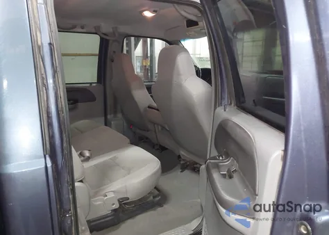 2006 Ford F-250 Lariat/Xl/Xlt z USA, uszkodzony, nr VIN 1FTSW21P06EA75548